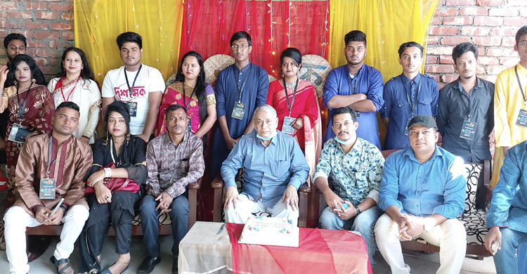 টাঙ্গাইলে স্বেচ্ছাসেবী তরুণদের সংগঠন&nbsp; দশ